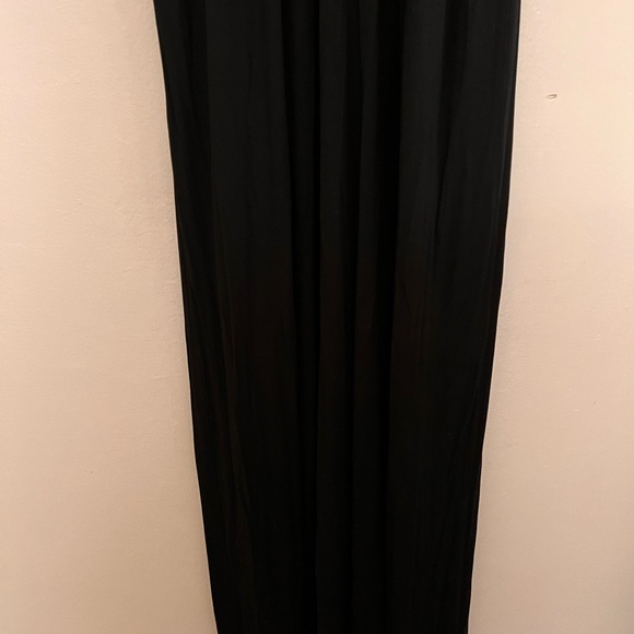 Black Long Sleeve Maternity Maxi Dress - Picture 5 of 9